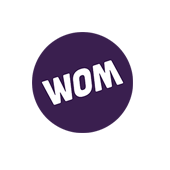 1024px-WOM_Chile_logo_(fondo_violeta) 2.svg